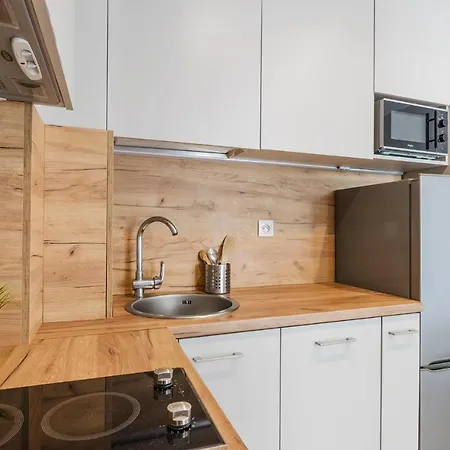 Goldaparts Centrum Apartment *