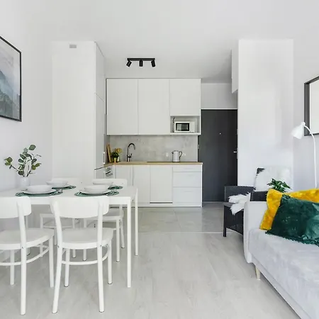 Goldaparts Centrum * 우치